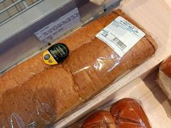 -沃尔玛(前山店)
