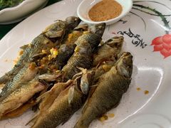 -水乡人家私房菜(逢简店)