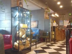 -愉肴麻辣香锅(中山路店)