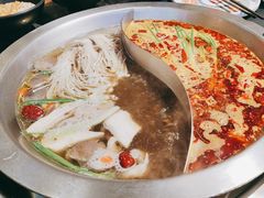 -沸炉重庆老火锅(军事博物馆店)