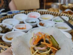 -包整·丝娃娃(一览甲秀楼风景店)