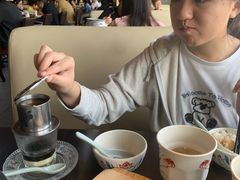 -大头虾越式风味餐厅(光明广场店)