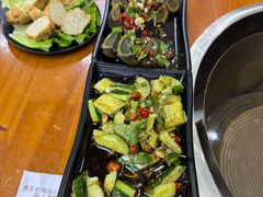 -曹丞相·地锅鸡·地锅鱼(武林店)