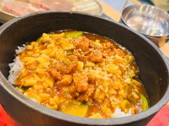 -臻牛烤肉