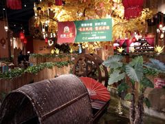 大堂-老滇山寨•云南特色菜•地方菜•民族风情歌舞表演(金碧店)