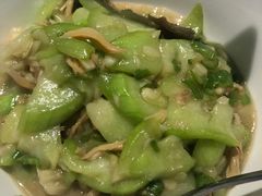 -费大厨辣椒炒肉(高铁吾悦广场店)