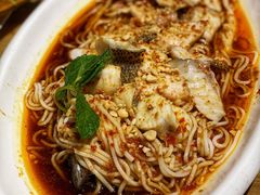 米线鲈鱼-山茶云南菜(中关村店)