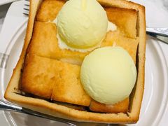 珍宝蜂蜜厚多士-曼玉餐厅(中原万达店)
