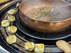 -阿山卓·野生菌火锅·纳西火塘烤肉