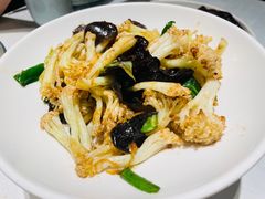 -江城小馆陕南妈妈菜·全球旅行餐厅(钟楼店)