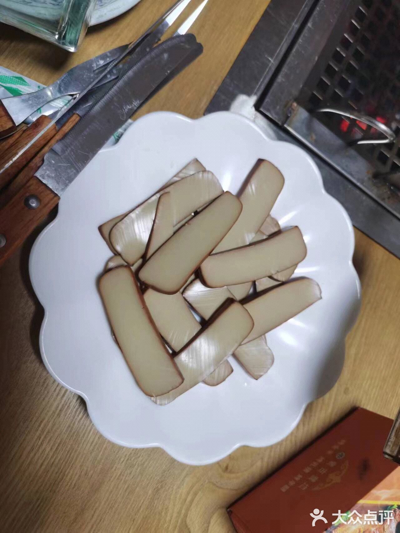 蒙古烤羊排yyds
