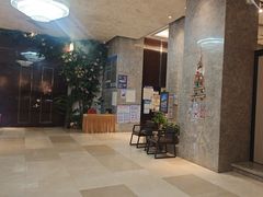 -粤塔x电竞酒店(深圳龙华大浪后浪新天地店)