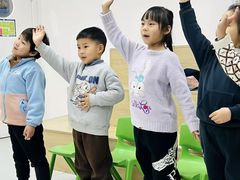 -蓝话筒·少儿成人演讲口才·主持朗诵·戏剧表演(大华第一坊店)