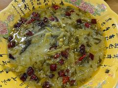 -鹤乡东北菜(崮山路店)