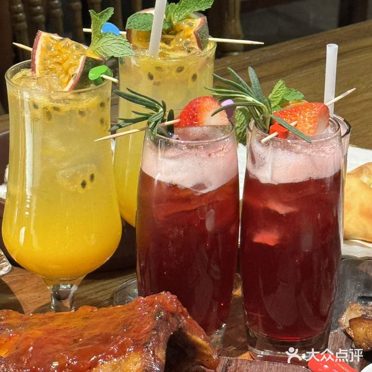 小情侣约会不知道去哪里,一定要来这家西餐厅