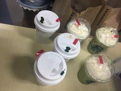 -星巴克(上海汇锦里店)