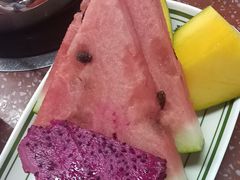 -四囍码头海鲜烧烤自助火锅(外滩南京东路悦荟广场店)