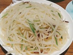 -泉畔人家·老济南经典鲁菜(大明湖店)