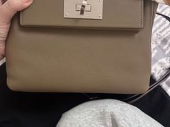 -小飞侠奢侈品回收 寄卖 养护(宝山宝龙广场店)