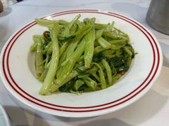 椒丝炒腐乳通菜-明本湛江鸡•海鲜小厨(陈家祠店)