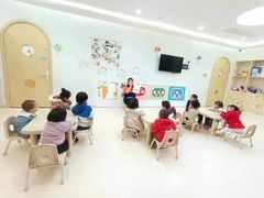 -好奇星国际托育(金地自在城校区)