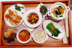 -妈咪爱月子中心·母婴护理