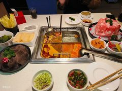 -海底捞火锅(曼巴特广场店)