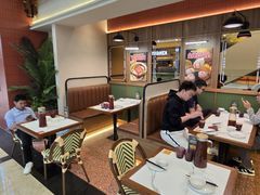 -鹅冠港式茶餐厅(来福士店)