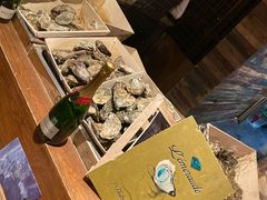 -斯普汇生蚝牛排馆(中骏世界城店)