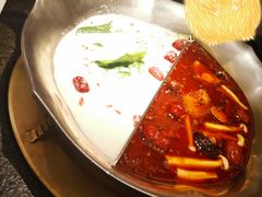 -湊湊火锅·茶憩(打浦桥日月光店)