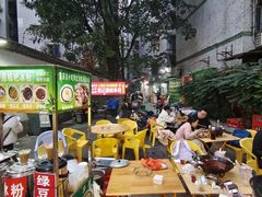 -鸿顺老铁锅美蛙鱼府(解放碑店)