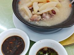 -柳周农家菜特色老店沙田柚美食(东大街店)