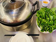 -胡须佬鸡煲四季火锅店(石厦西村直营店)