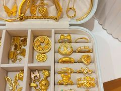 -恒一珠宝·回收黄金钻石奢侈品(灵岩南路店)