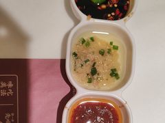 -洪氏嗨捞·猪肚鸡火锅(阳光天地店)