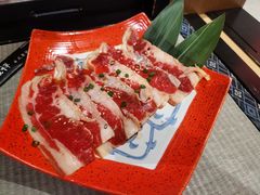 -山川小町·极番烧肉(新地假日广场店)