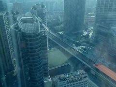 -上海龙之梦万丽酒店