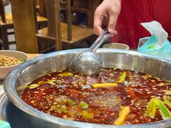 -肖肖酸萝卜鱼火锅(总店)