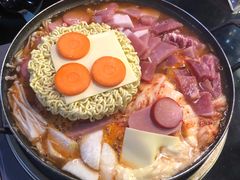 -炙韩料理·部队锅专门店