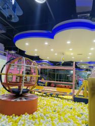 -菲菲羊乐园(临平银泰城店)