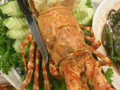 -J Daeng Seafood