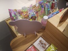 -良品铺子(五角场万达店)