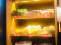 -小蛮椒麻辣烫·麻辣拌(青浦宝龙店)