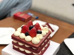 -格瑞思动物奶油生日蛋糕(圆融店)