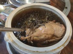 地胆头炖水鸭-竹林农庄