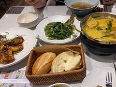 -美奈小馆·越南料理(中航城君尚购物中心店)