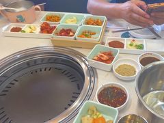 -韩香福烤肉庄园(荣成店)