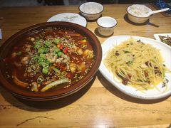 -小三峡食府(西五路店)