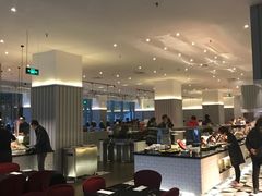 大堂-昆山琶拉帝诗酒店·河畔咖啡厅Riverside Cafe