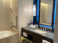 -舟山希尔顿酒店